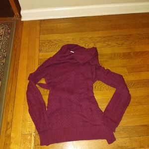 long red knit cowl neck cable knit sweater with tie waist size small